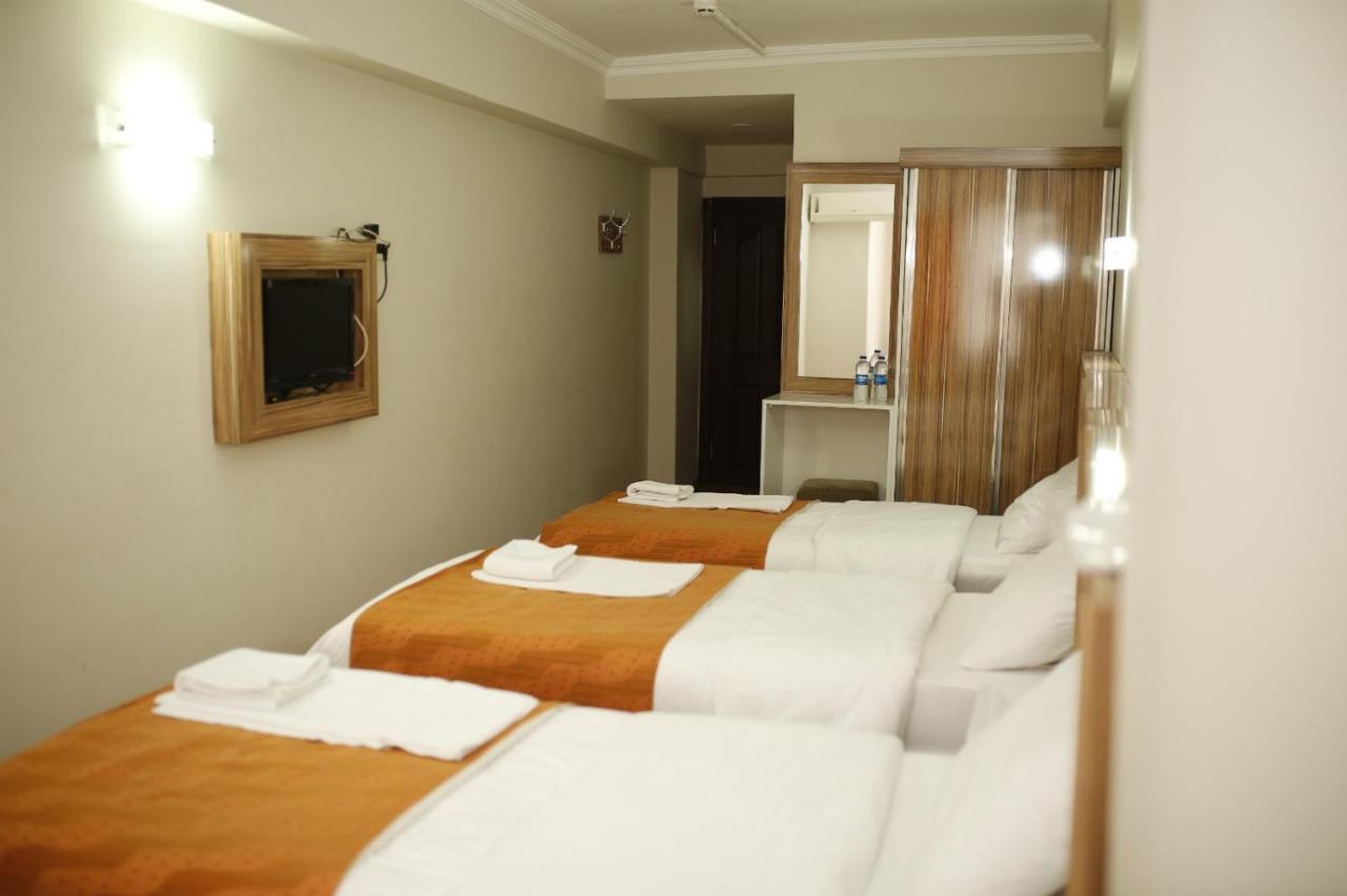 Oezhan Hotel Анталія Екстер'єр фото
